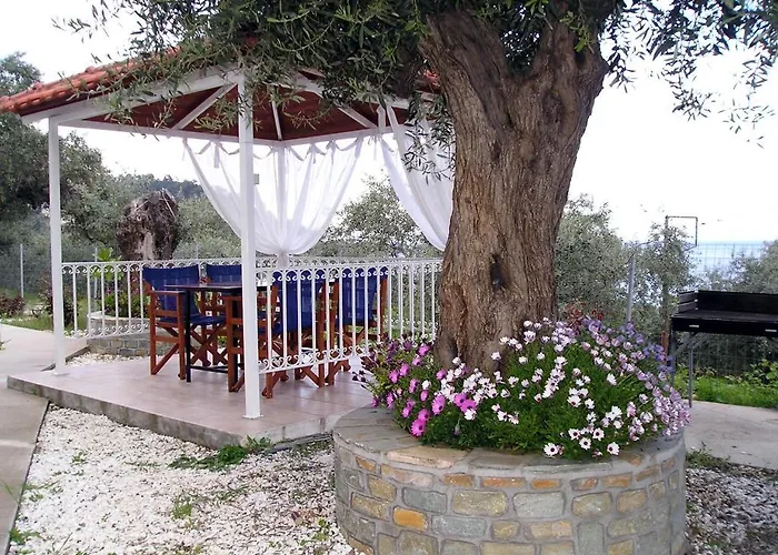 Golden Chrysi Ammoudia